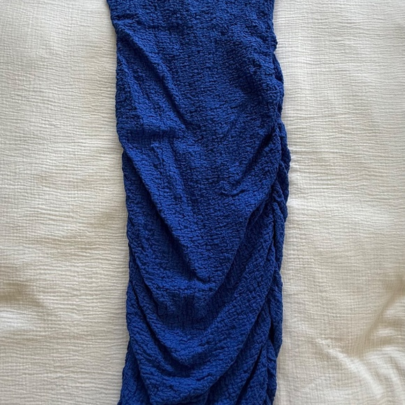 Tulisa Rouched Midi Dress - Blue - Picture 3 of 5